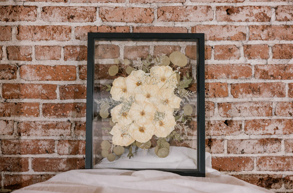 Element Featured